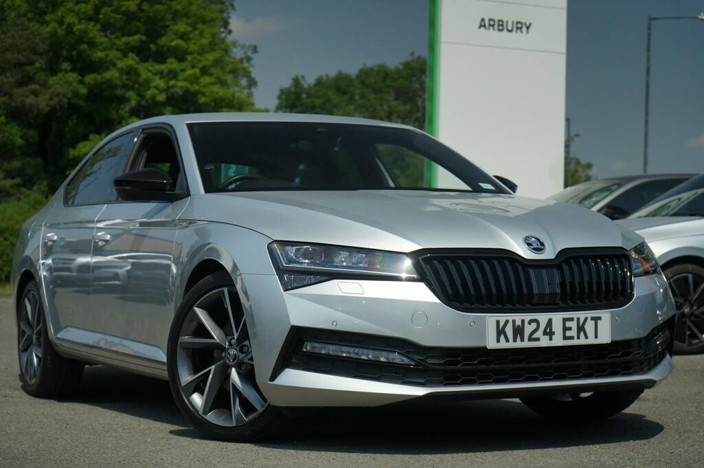 Skoda Superb 1.5 Tsi Sport Line Plus Dsg Silver