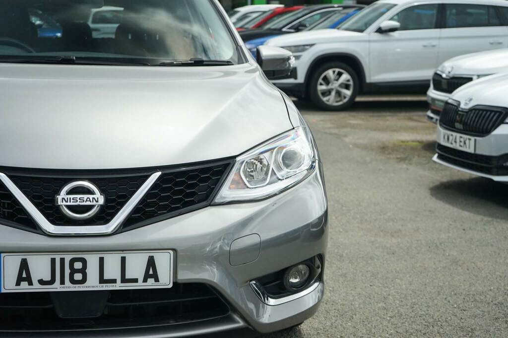 Nissan Pulsar Tekna Dig-t Xtronic Grey #10