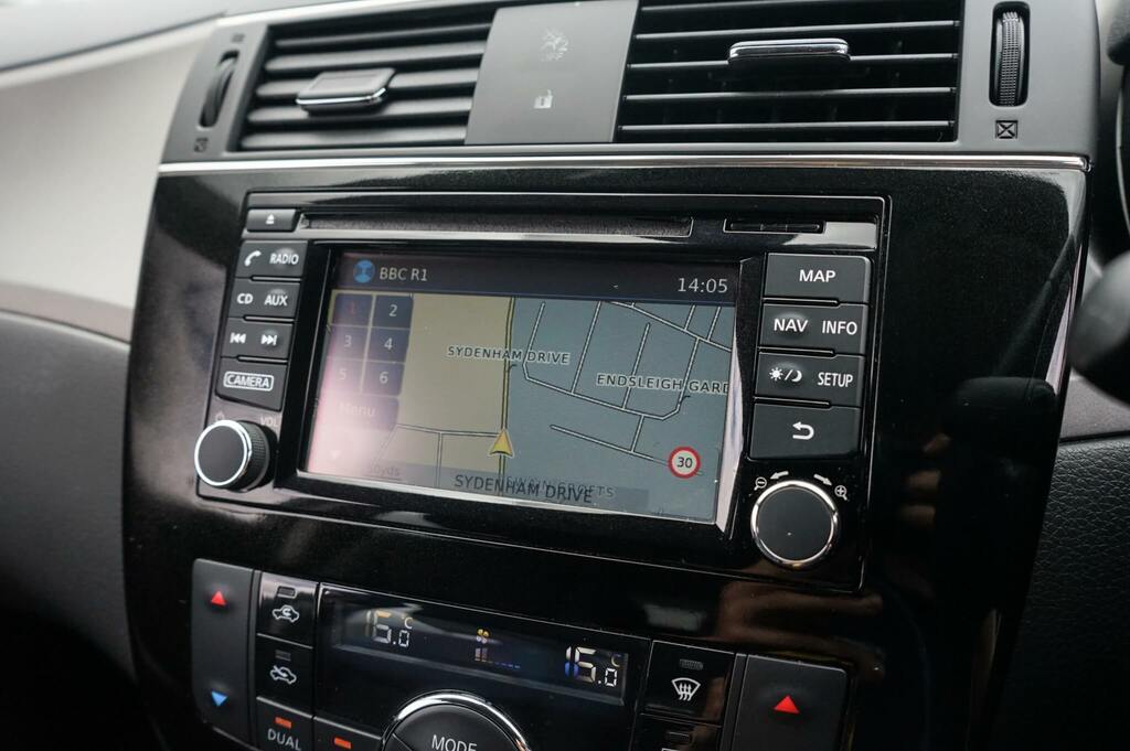 Nissan Pulsar Tekna Dig-t Xtronic Grey #42