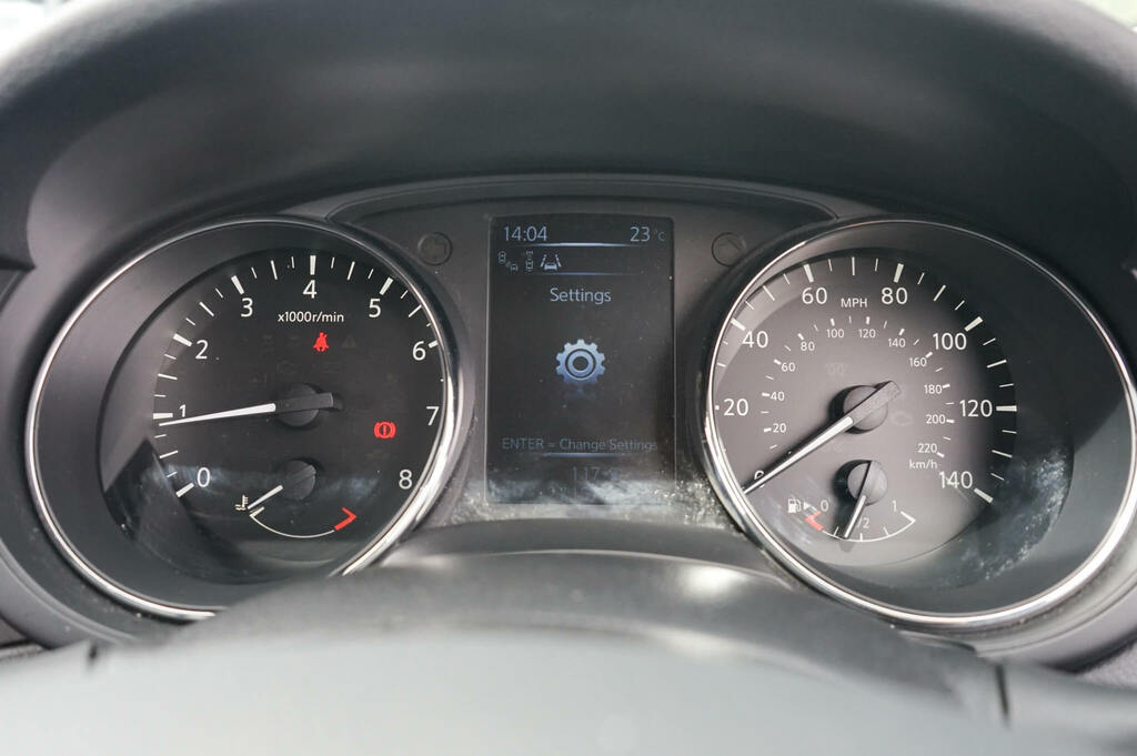 Nissan Pulsar Tekna Dig-t Xtronic Grey #36