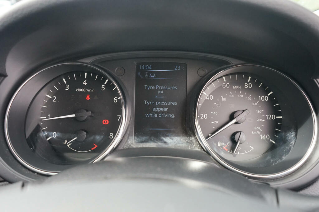 Nissan Pulsar Tekna Dig-t Xtronic Grey #44