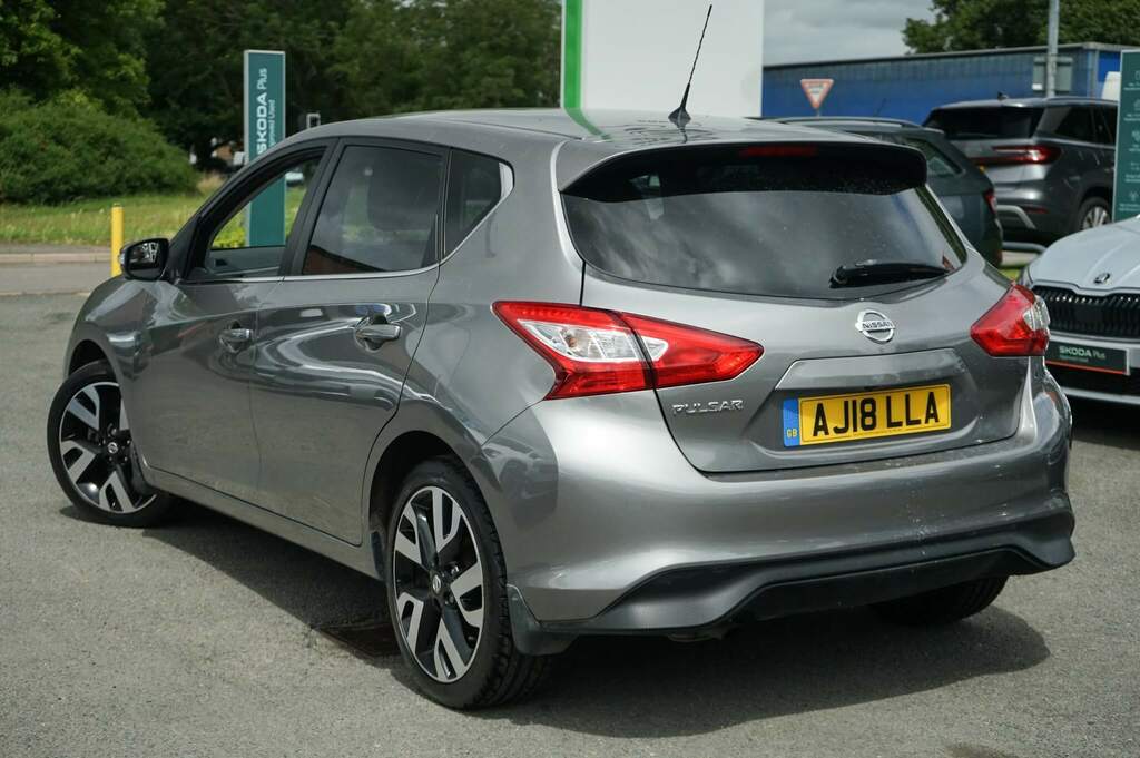 Nissan Pulsar 1.2 Dig-t Tekna Grey #3