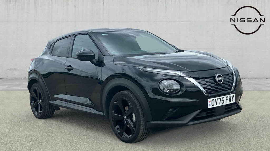 Nissan Juke 1.6 Hybrid Tekna Black