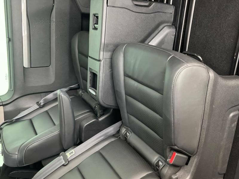 Peugeot e-Traveller 100Kw Allure Standard 8 Seat 75Kwh White #4