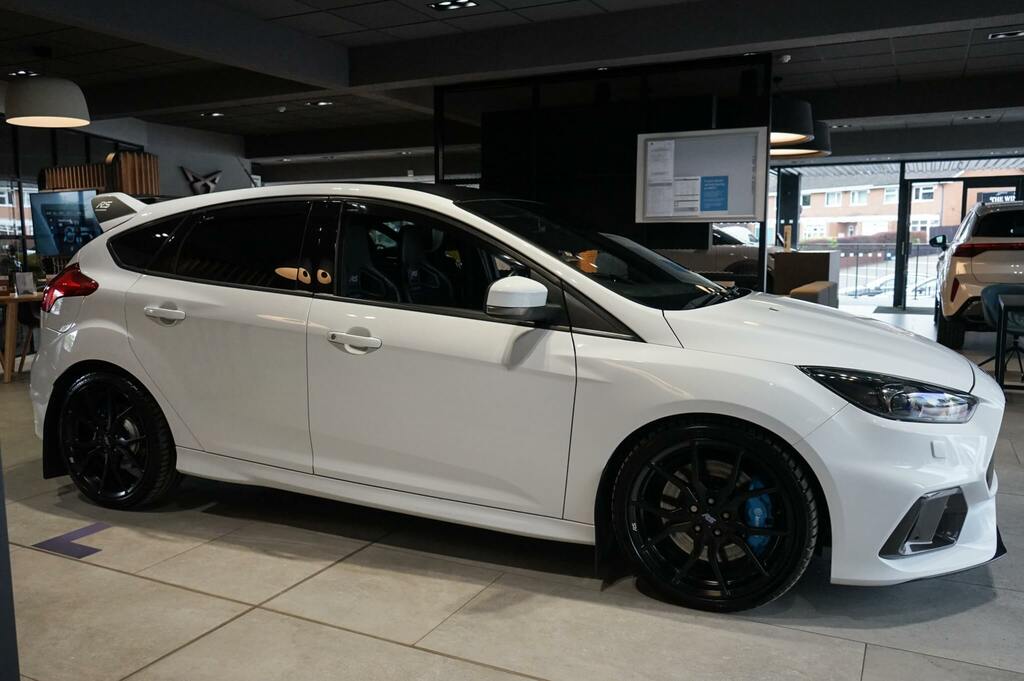 Ford Focus 2.3 Ecoboost White #6