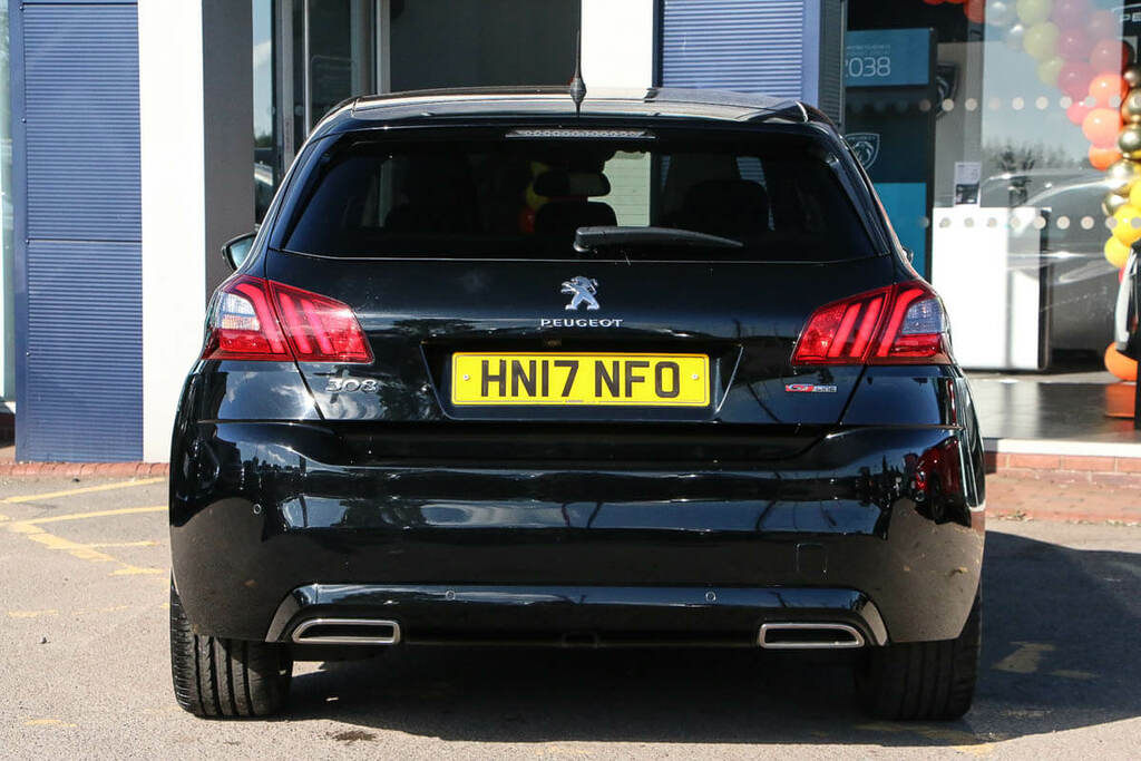 Peugeot 308 1.2 Puretech 130 Gt Line Black #4