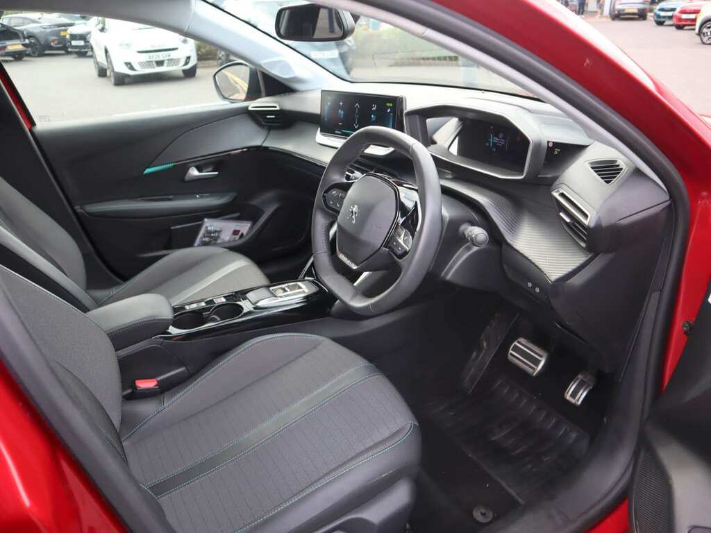 Peugeot e-208 50Kwh Gt Premium Yellow #7