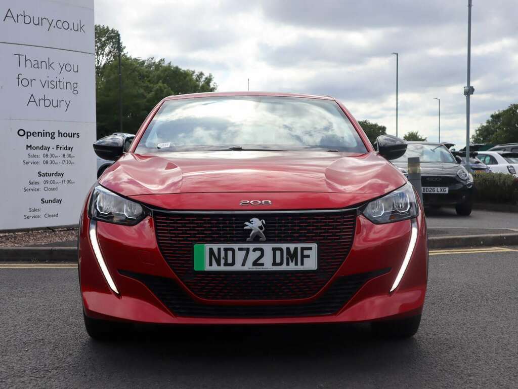 Peugeot e-208 100Kw Allure Premium 50Kwh Red #2