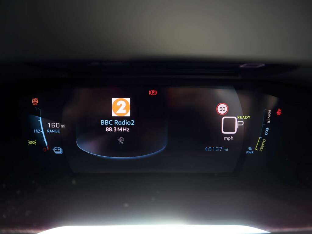 Peugeot e-208 50Kwh Gt Premium Yellow #14
