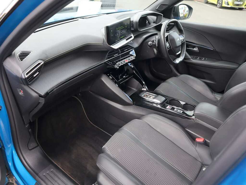 Peugeot 2008 1.2 Puretech 130 Gt Eat8 Blue #6