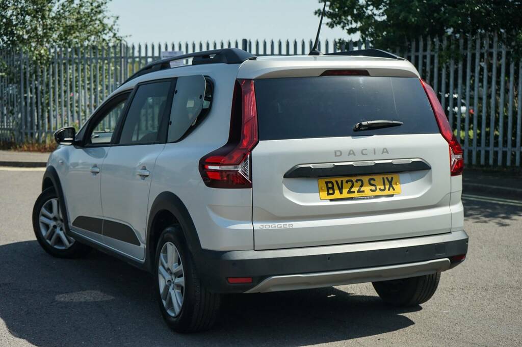 Dacia Jogger 1.0 Tce Comfort Grey #2