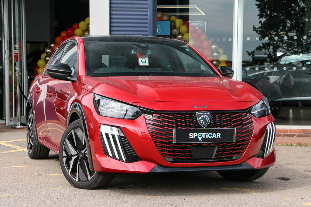 Peugeot 208 1.2 Puretech 100 Gt Red