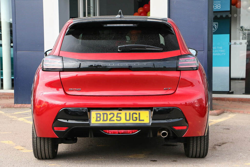 Peugeot 208 1.2 Puretech 100 Gt Red #4