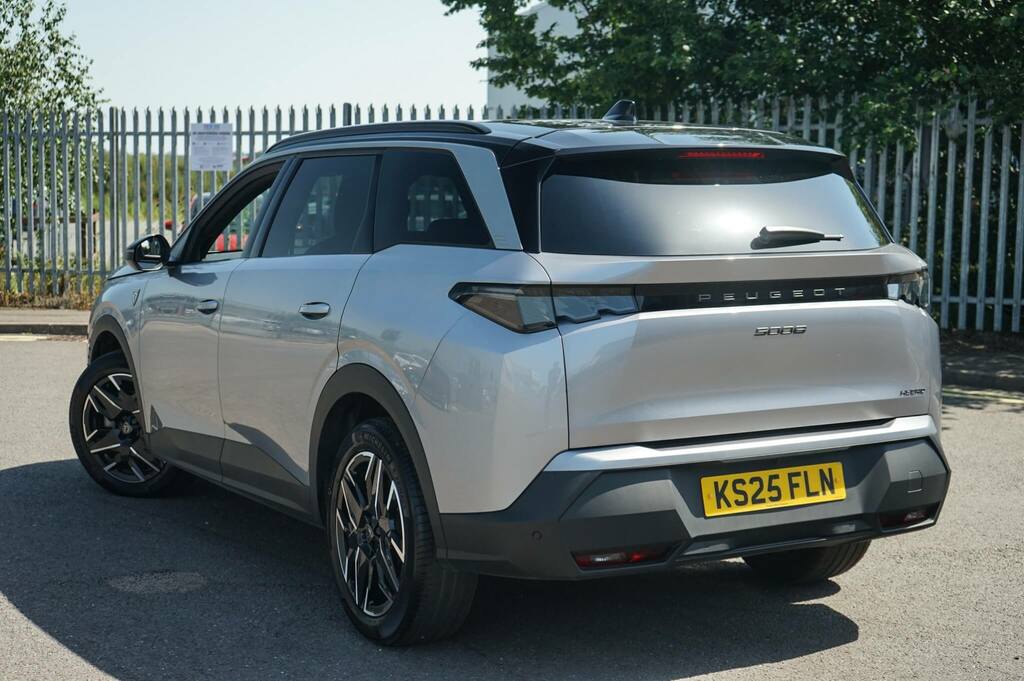Peugeot 5008 1.2 Hybrid 136 Gt E-dsc6 Grey #2