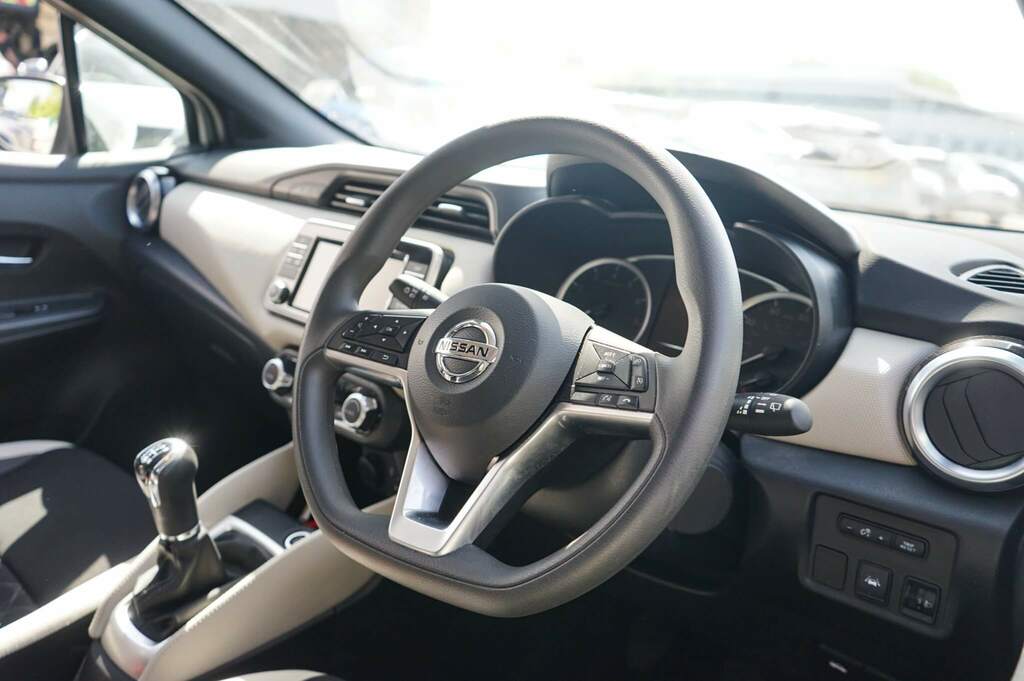 Nissan Micra 1.0 Acenta Limited Edition White #6