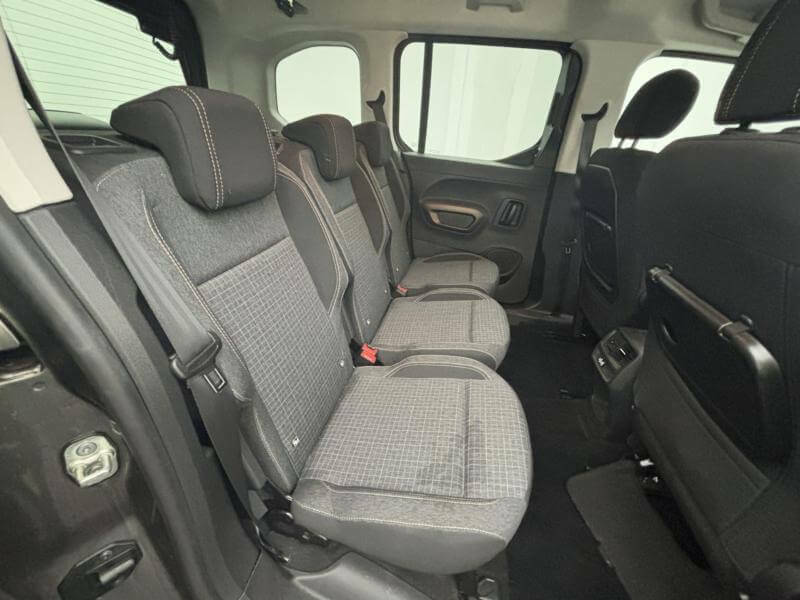 Peugeot Rifter 1.2 Puretech 130 Gt Eat8 Grey #6