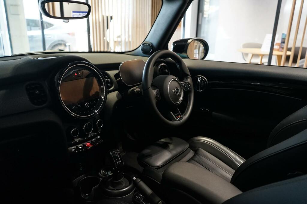 Mini Convertible Convertible Cooper S Seaside Edition Blue #2