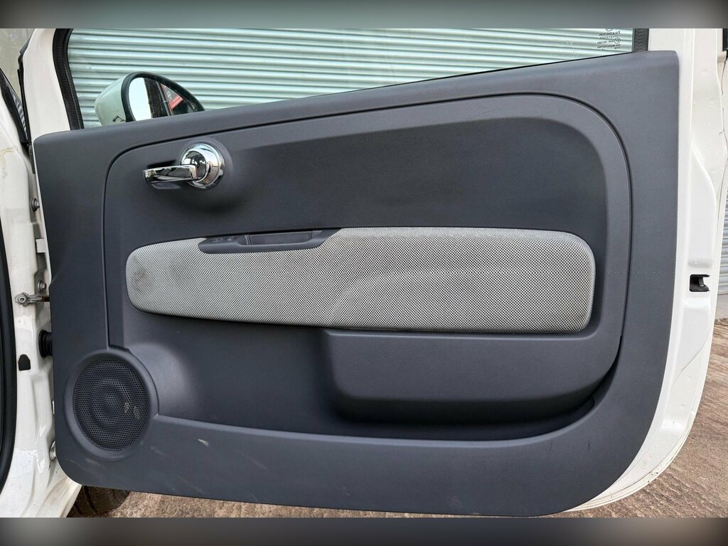 Fiat 500 0.9L Lounge White #12