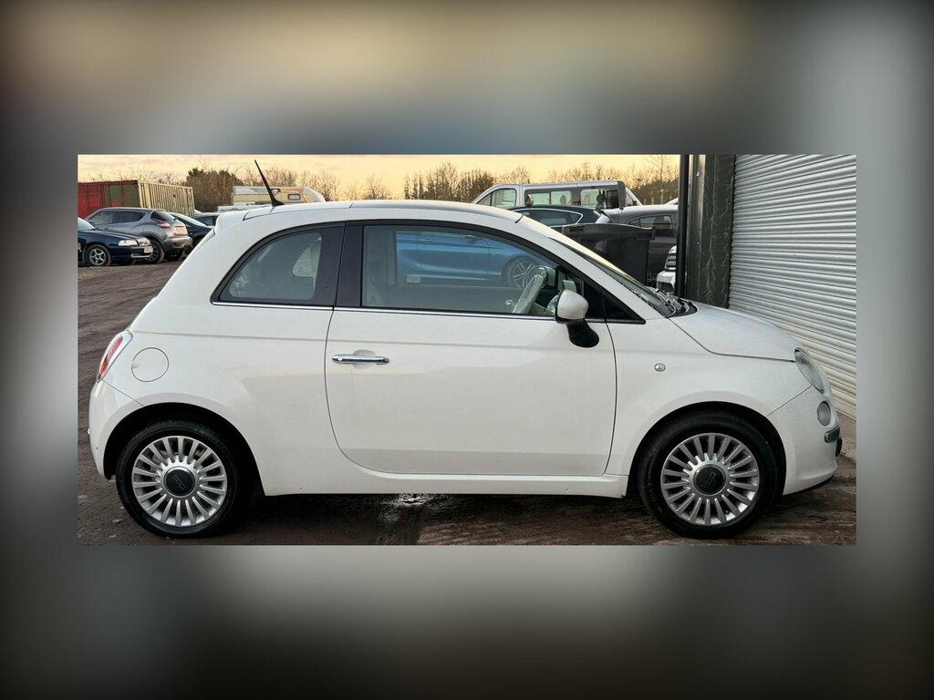 Fiat 500 0.9L Lounge White #9
