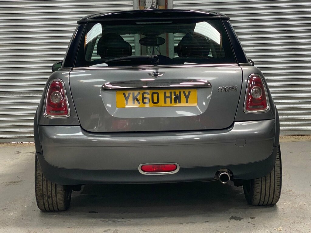 Mini Hatch Cooper D White #18
