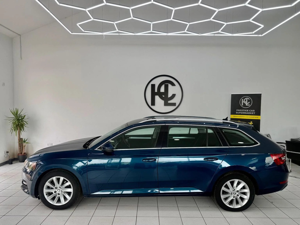 Skoda Superb Estate 1.5 Tsi Act Se Euro 6 Ss 202020 Blue #5