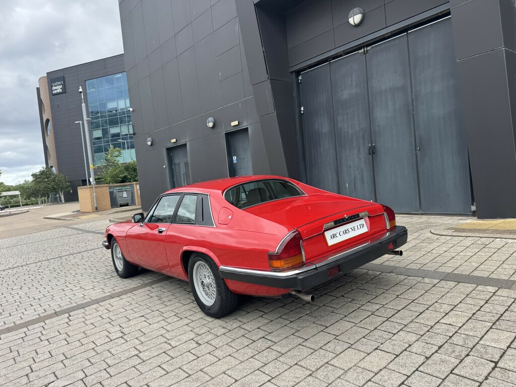 Jaguar XJS 3.6 Red #4