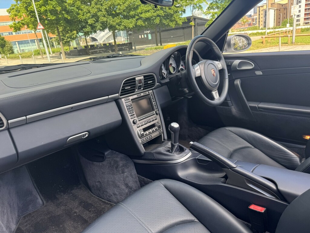 Porsche 911 Convertible Silver #15