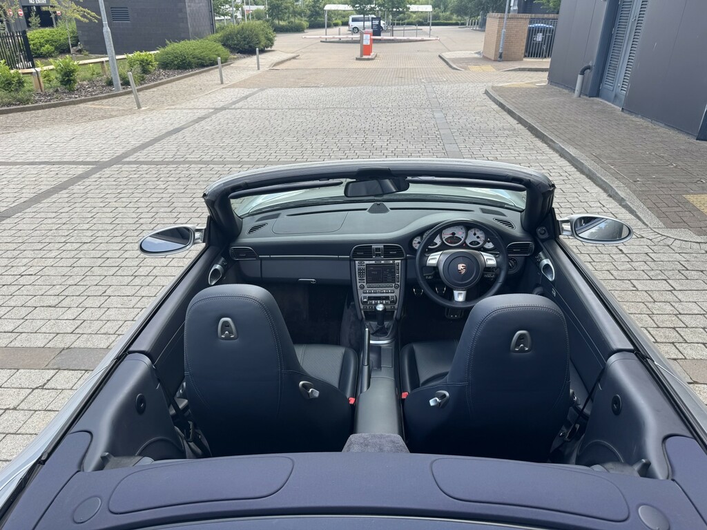 Porsche 911 Convertible Silver #16