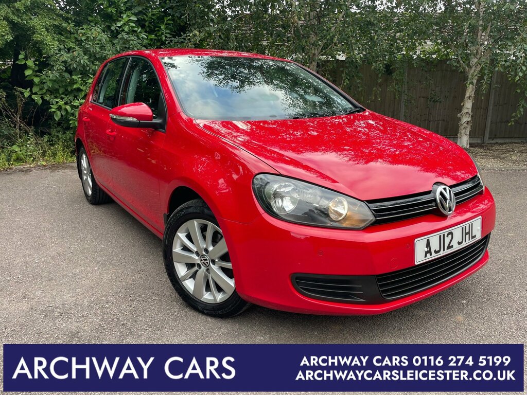 Volkswagen Golf 1.6 Tdi Match Hatchback Dsg Euro 5 105 Red