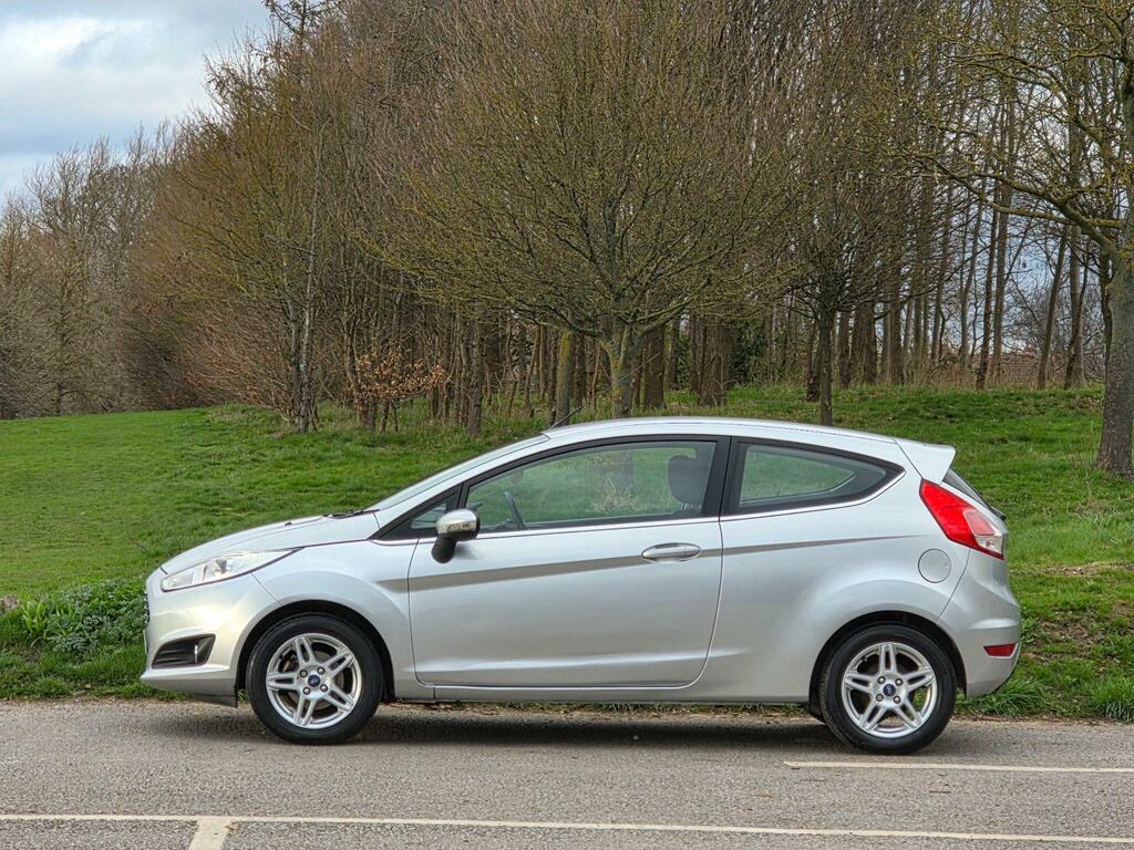 Ford Fiesta 1.25 Zetec Euro 5 YH63UJV Silver #4