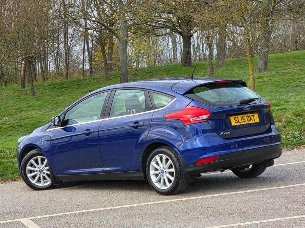 Ford Focus 1.6 Tdci Titanium Euro 5 Ss SL15OKT Blue #5