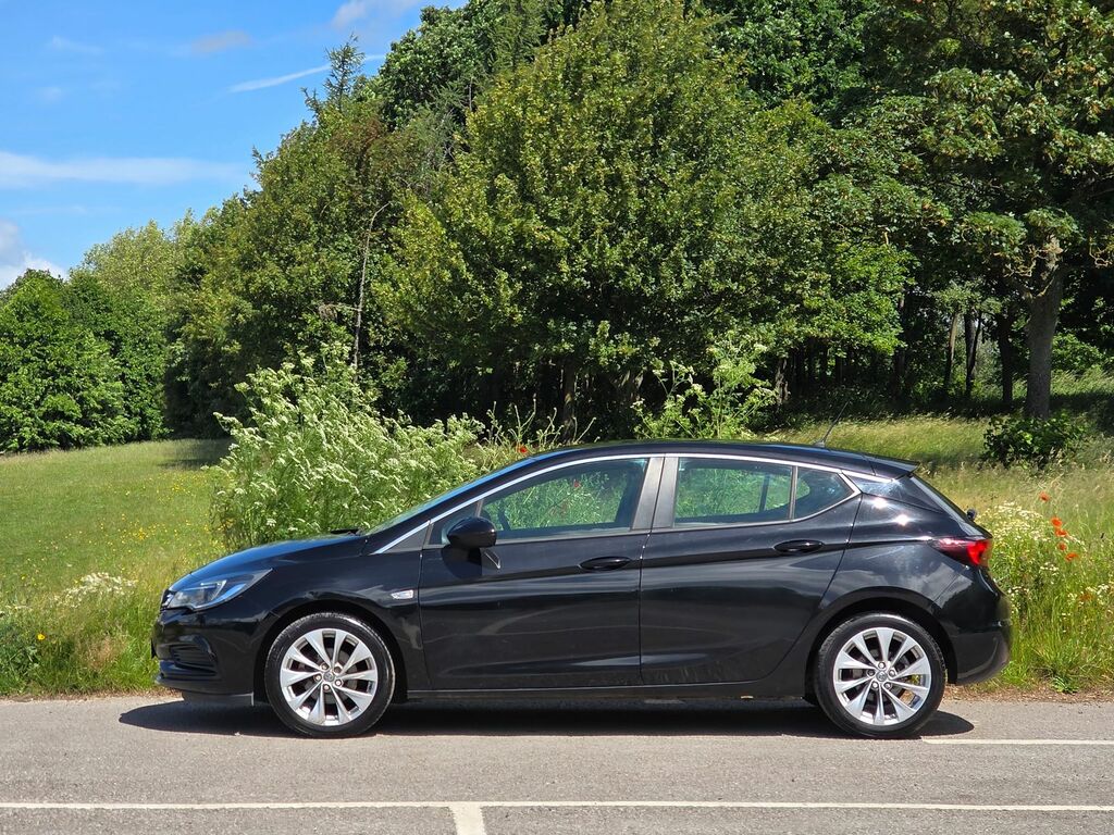 Vauxhall Astra Astra Hatchback DL67NGE Black #4