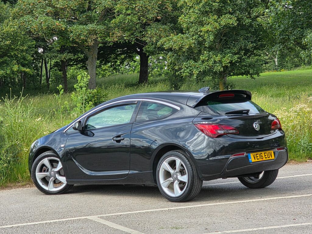 Vauxhall Astra GTC 1.6 Cdti Ecoflex Sri Coupe Euro Black #6