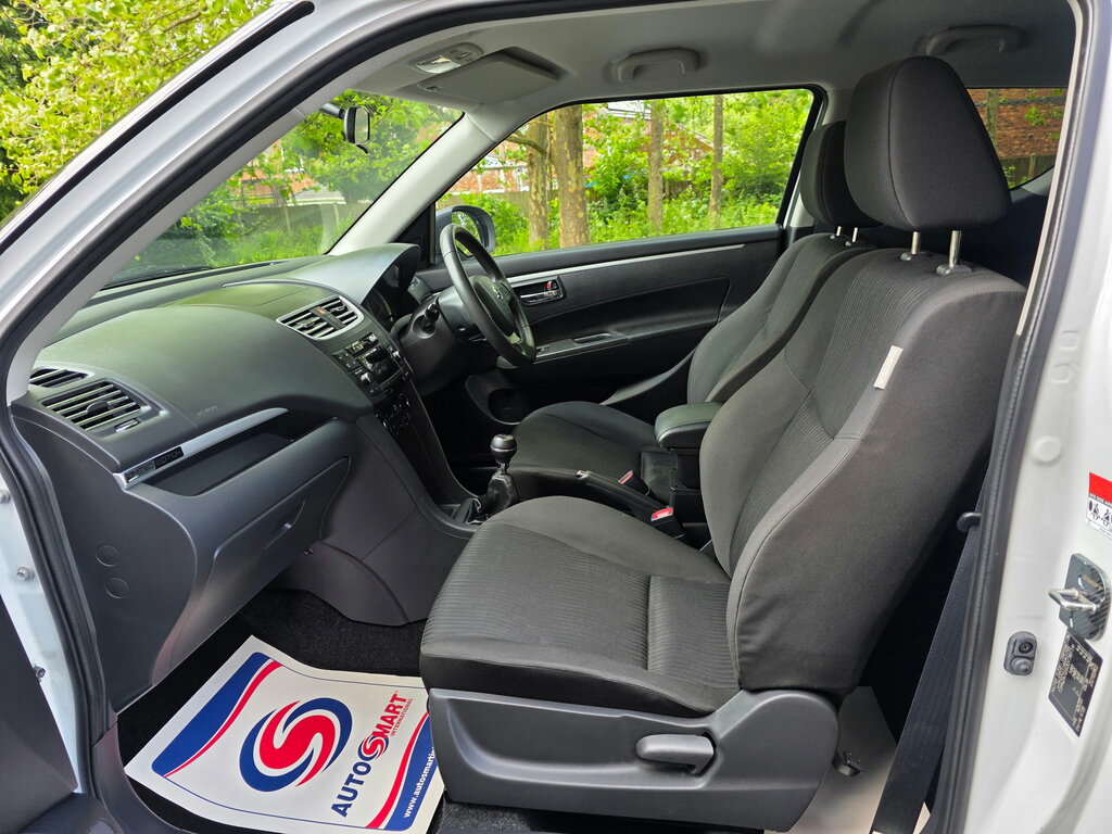 Suzuki Swift Sz3 White #10