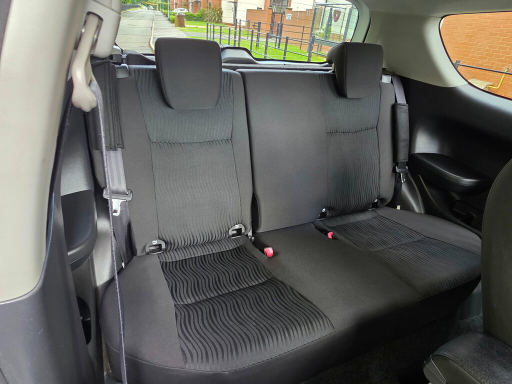 Suzuki Swift Sz3 White #14