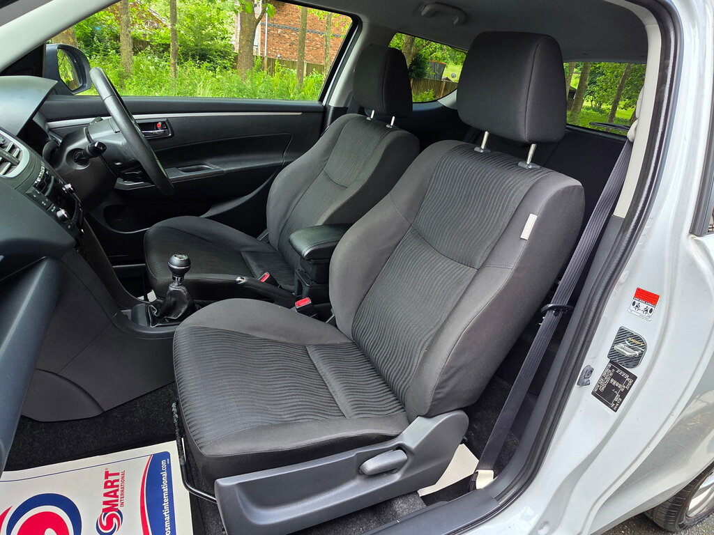 Suzuki Swift Sz3 White #12
