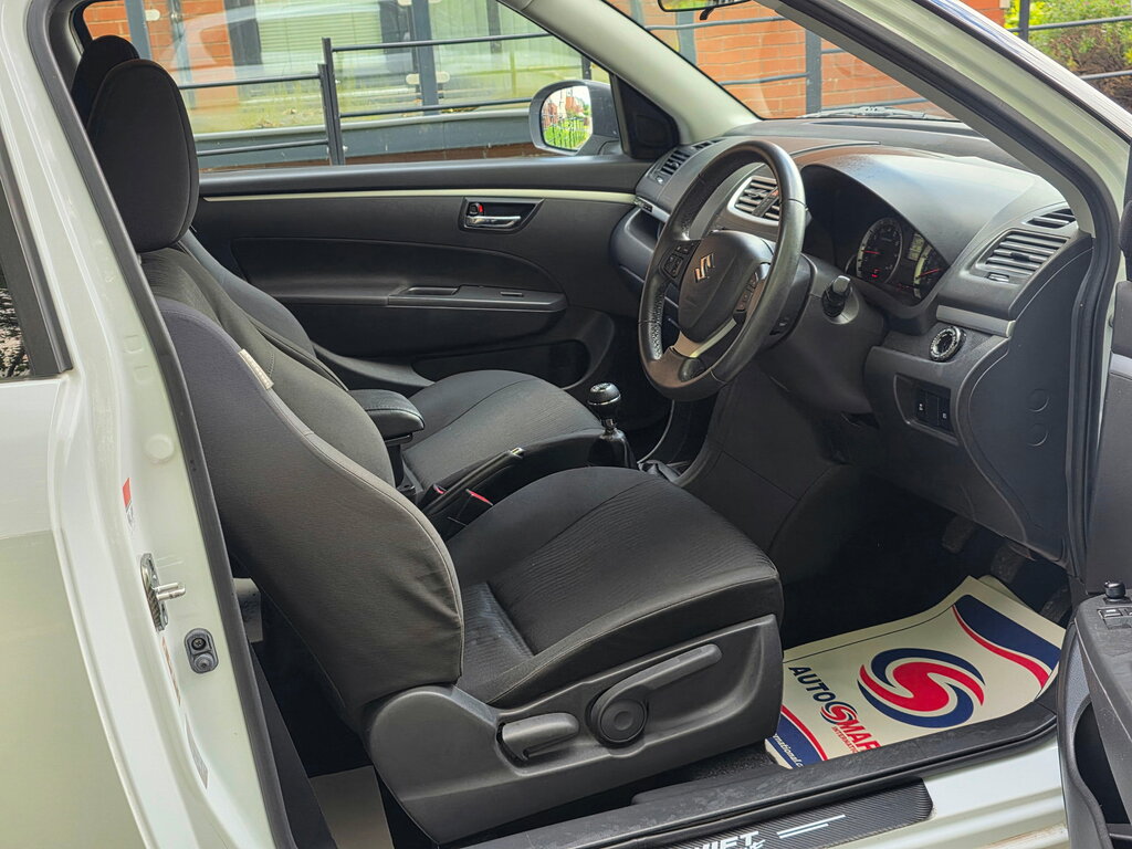 Suzuki Swift Sz3 White #21