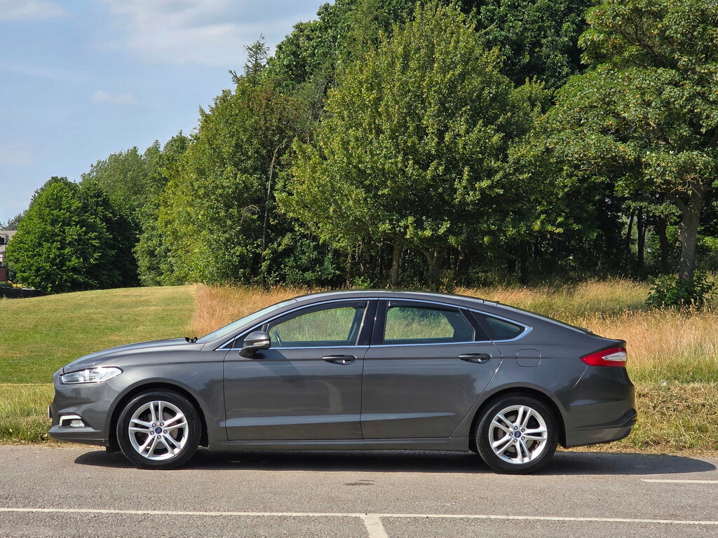 Ford Mondeo 2.0 Tdci Zetec Hatchback Euro 6 Grey #4
