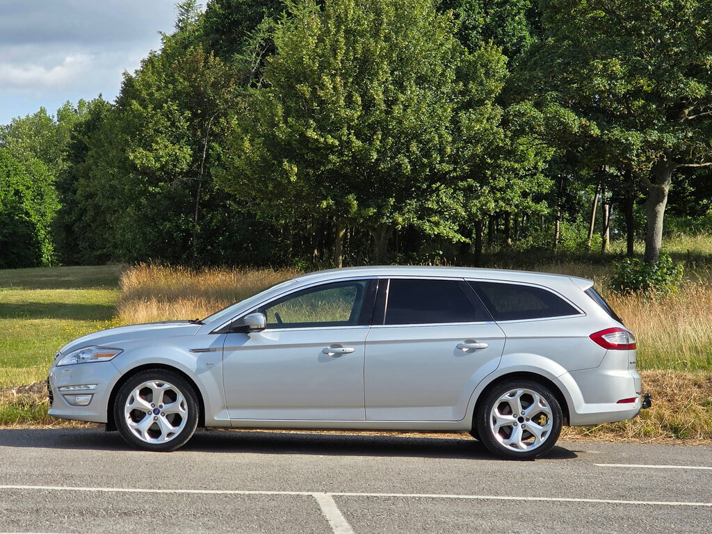 Ford Mondeo Mondeo Estate Silver #4