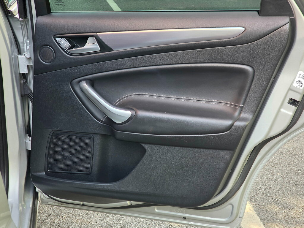 Ford Mondeo 2.2L Titanium X Sport Black #20
