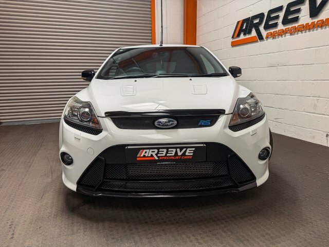 Ford Focus Rs Hatchback White #3