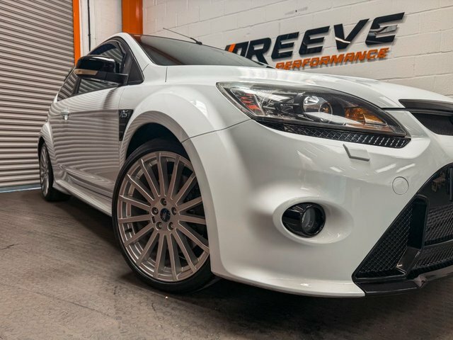 Ford Focus Rs Hatchback White #2