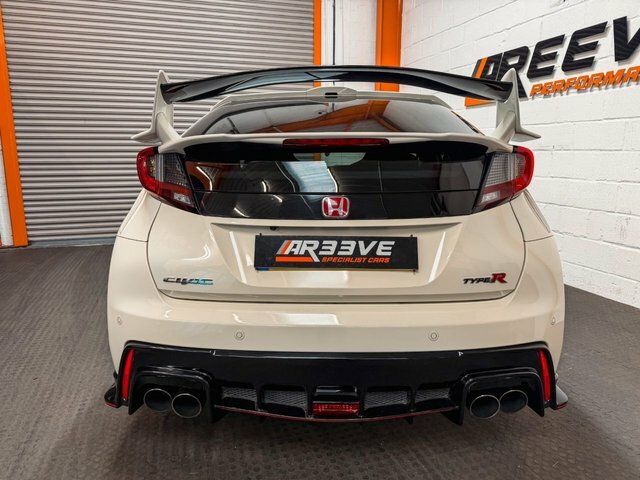 Honda Civic I-vtec Type R Gt White #4