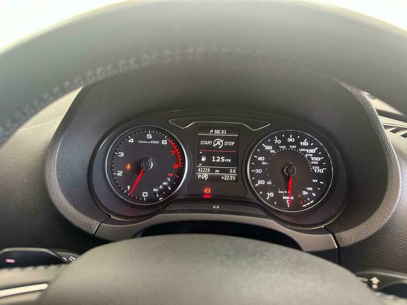 Audi A4 2.0 Tdi Ultra Se Technik 161 Bhp White #19