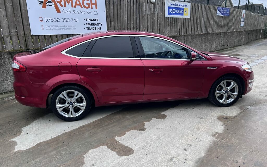 Ford Mondeo Titanium X  #4