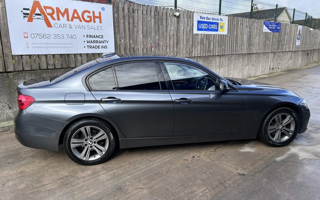 BMW 3 Series Sport  #3
