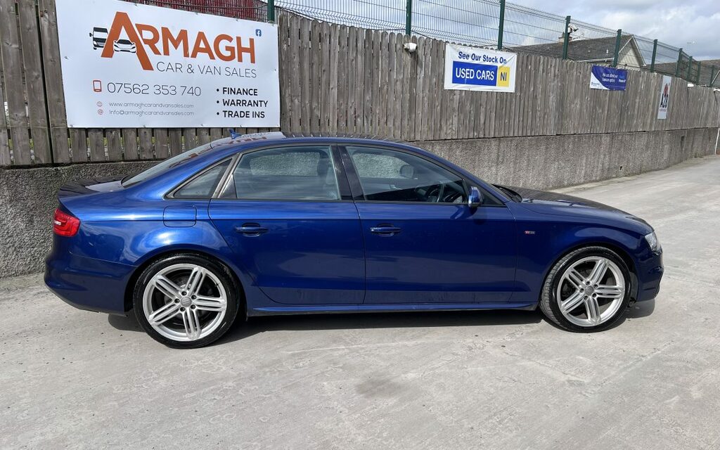 Audi A4 Tdi S-line Black Edition  #4