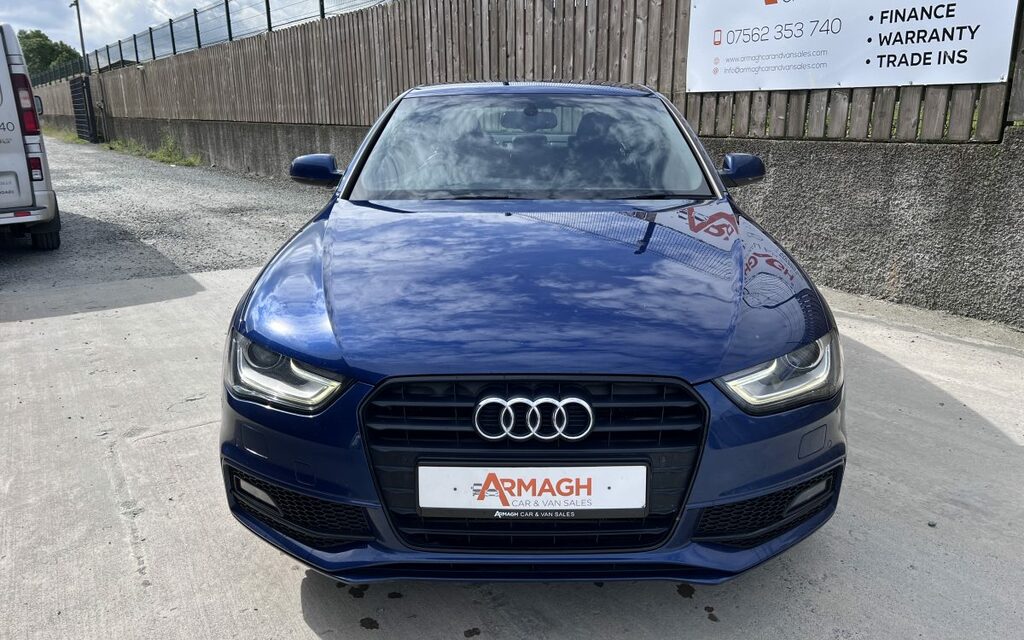 Audi A4 Tdi S-line Black Edition  #3