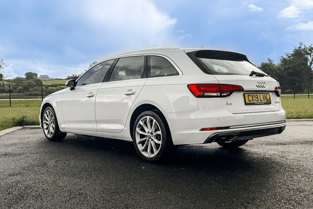 Audi A4 Sport 35 Tdi CX19LVK White #6