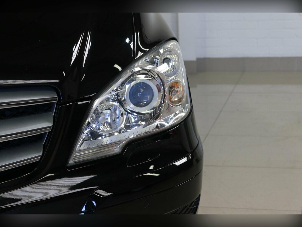 Mercedes-Benz Viano V350 Trend Black #5
